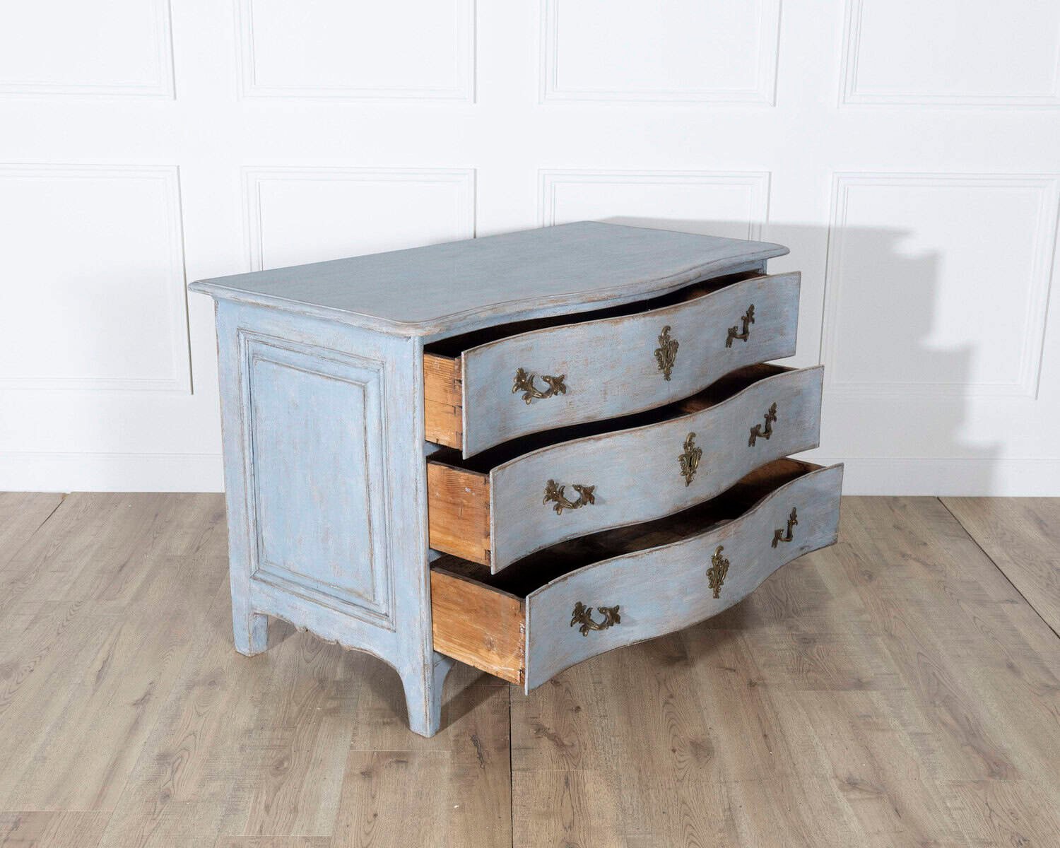 Swedish Rococo Chest of Drawers with Original Hardware, circa 1760–1770 - JAA