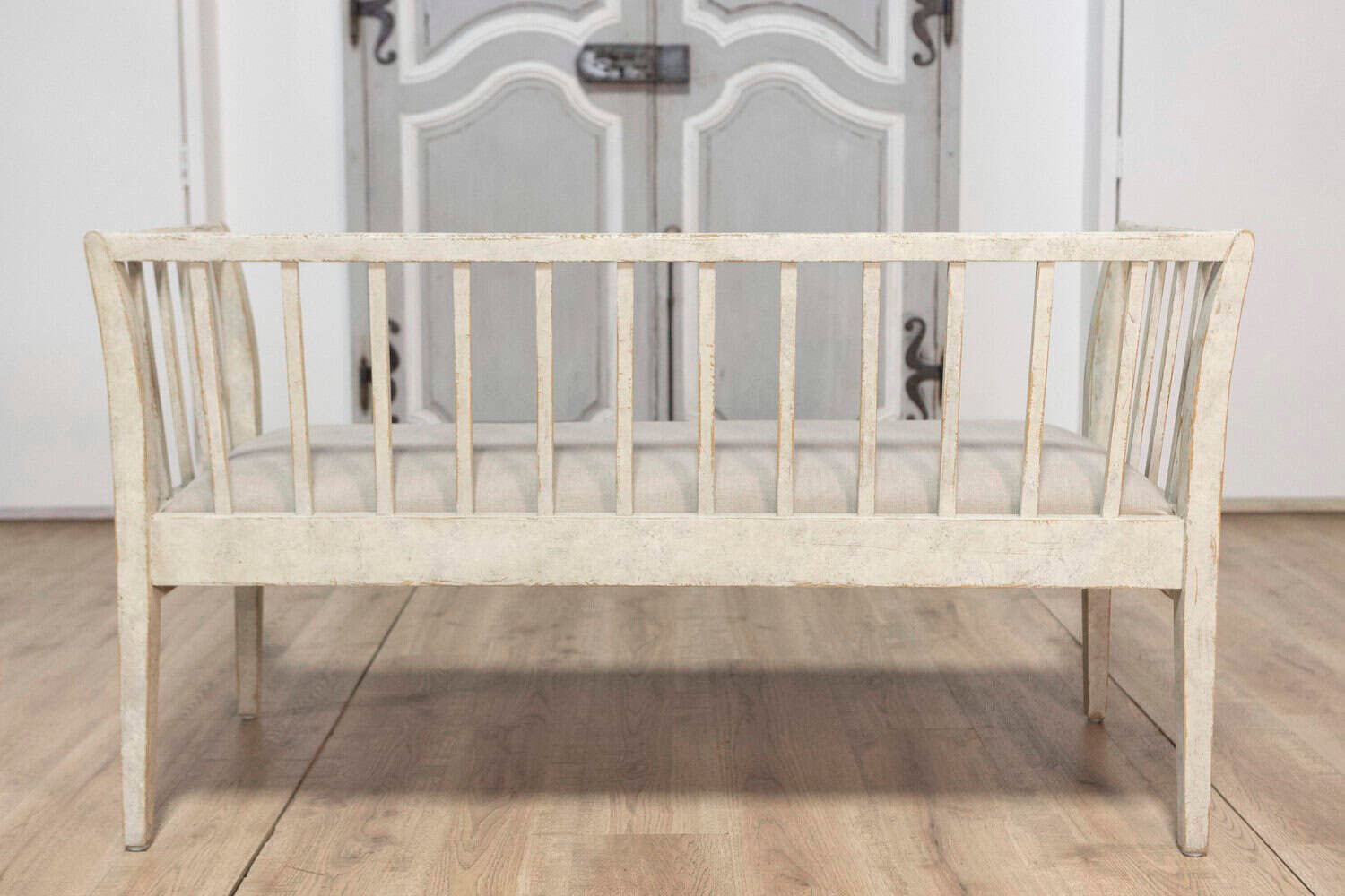 20th Century Swedish Gustavian Style Gray Painted Sofa Bench - JAA