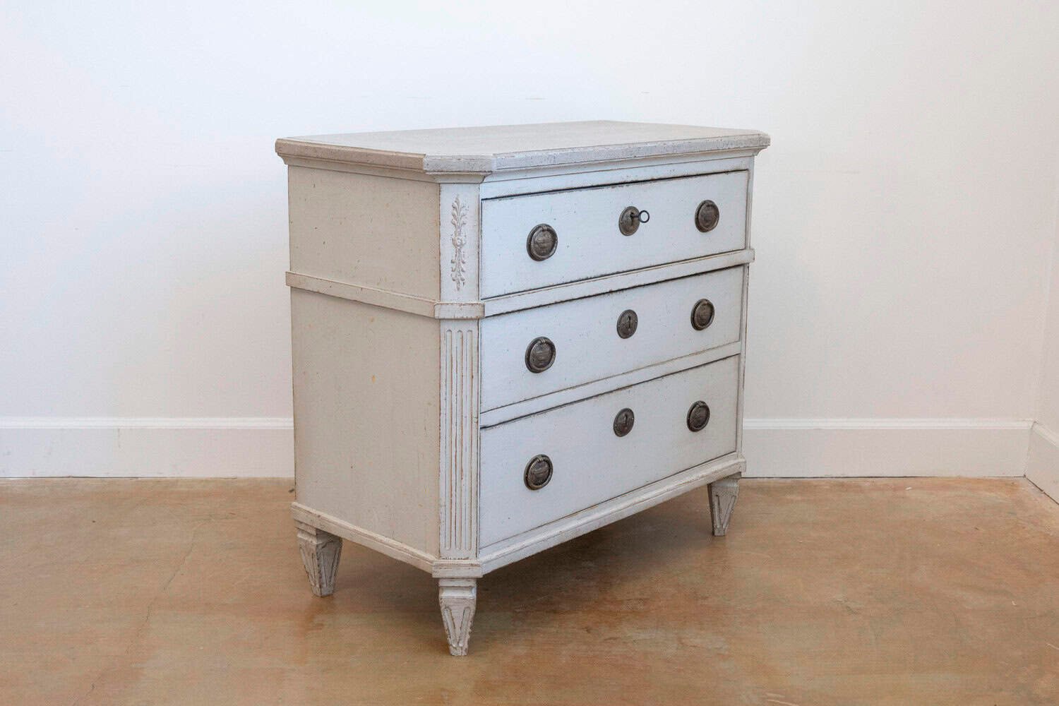 Swedish Gustavian Style 1890s Painted Three-Drawer Chest with Carved Foliage - JAA