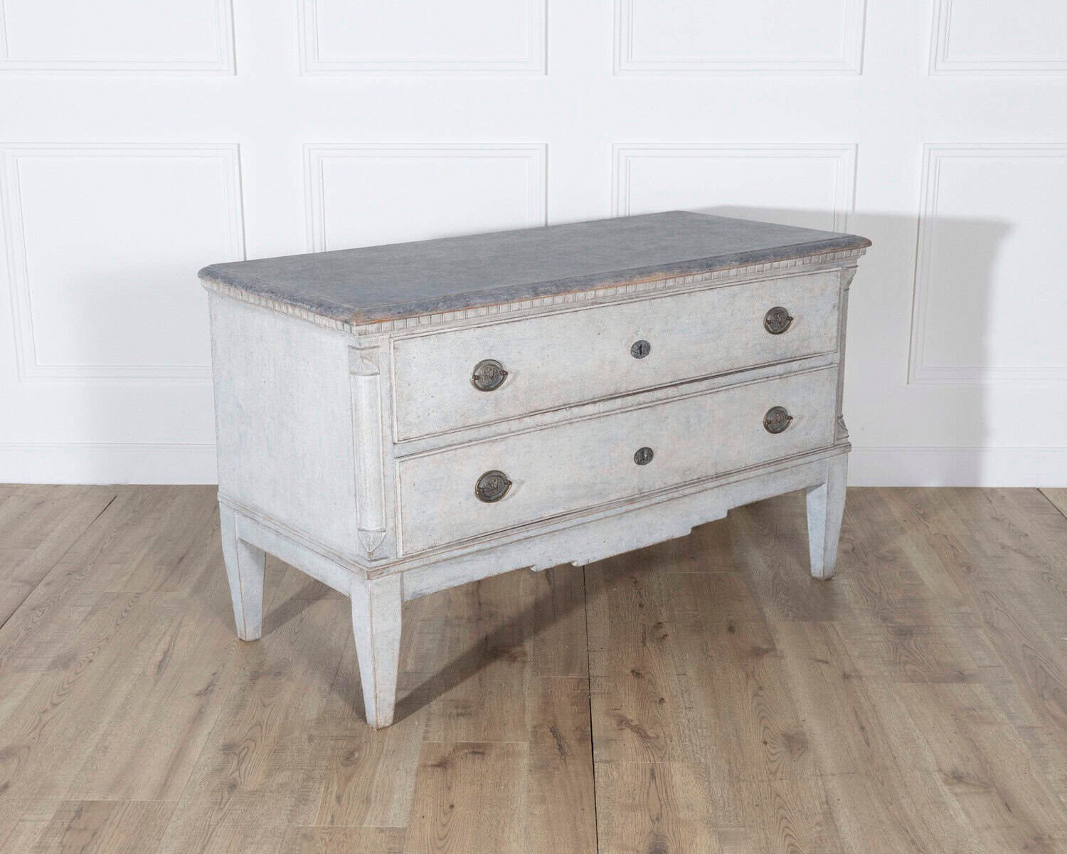 Pair of Danish Painted Chests of Drawers in Grey, circa Late 19th Century - JAA