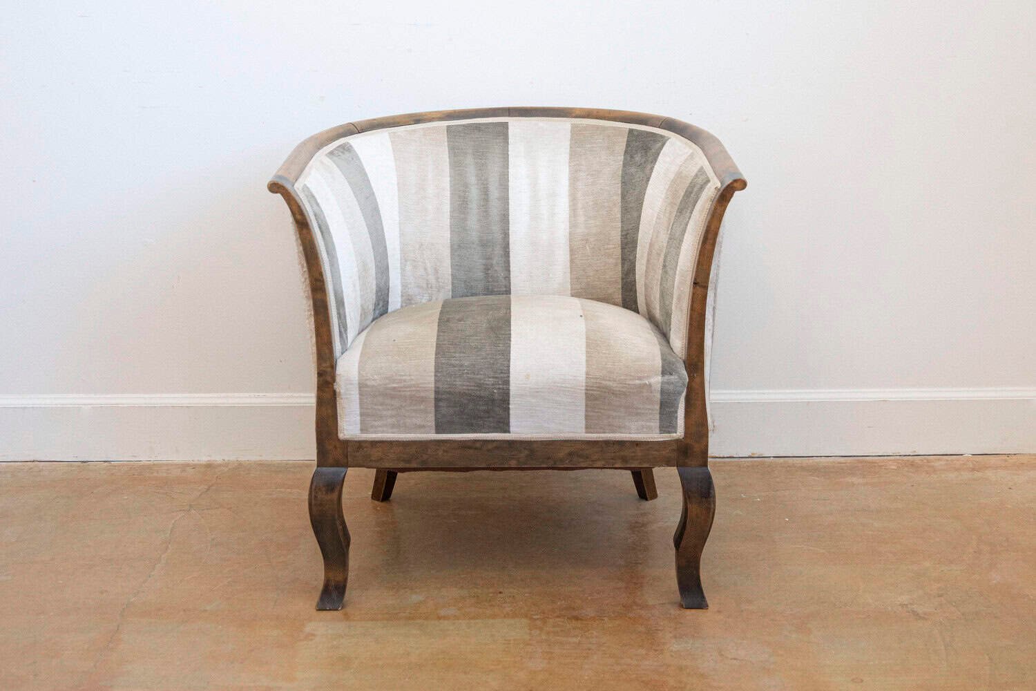 Pair of Scandinavian Midcentury Birchwood Horseshoe Back Club Chairs - JAA