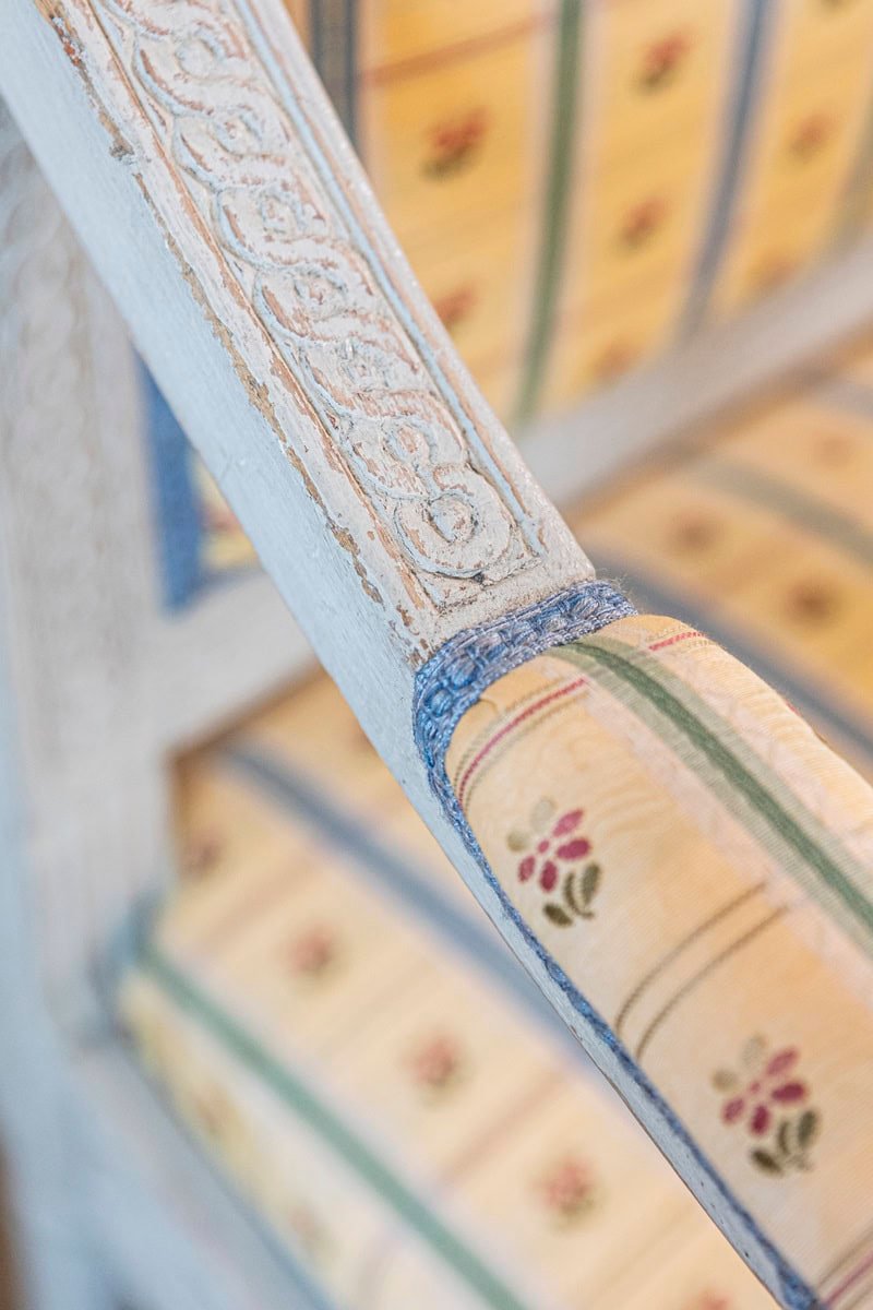 Pair of Swedish Gustavian Style 1890s Painted Wood Armchairs with Guilloches - JAA