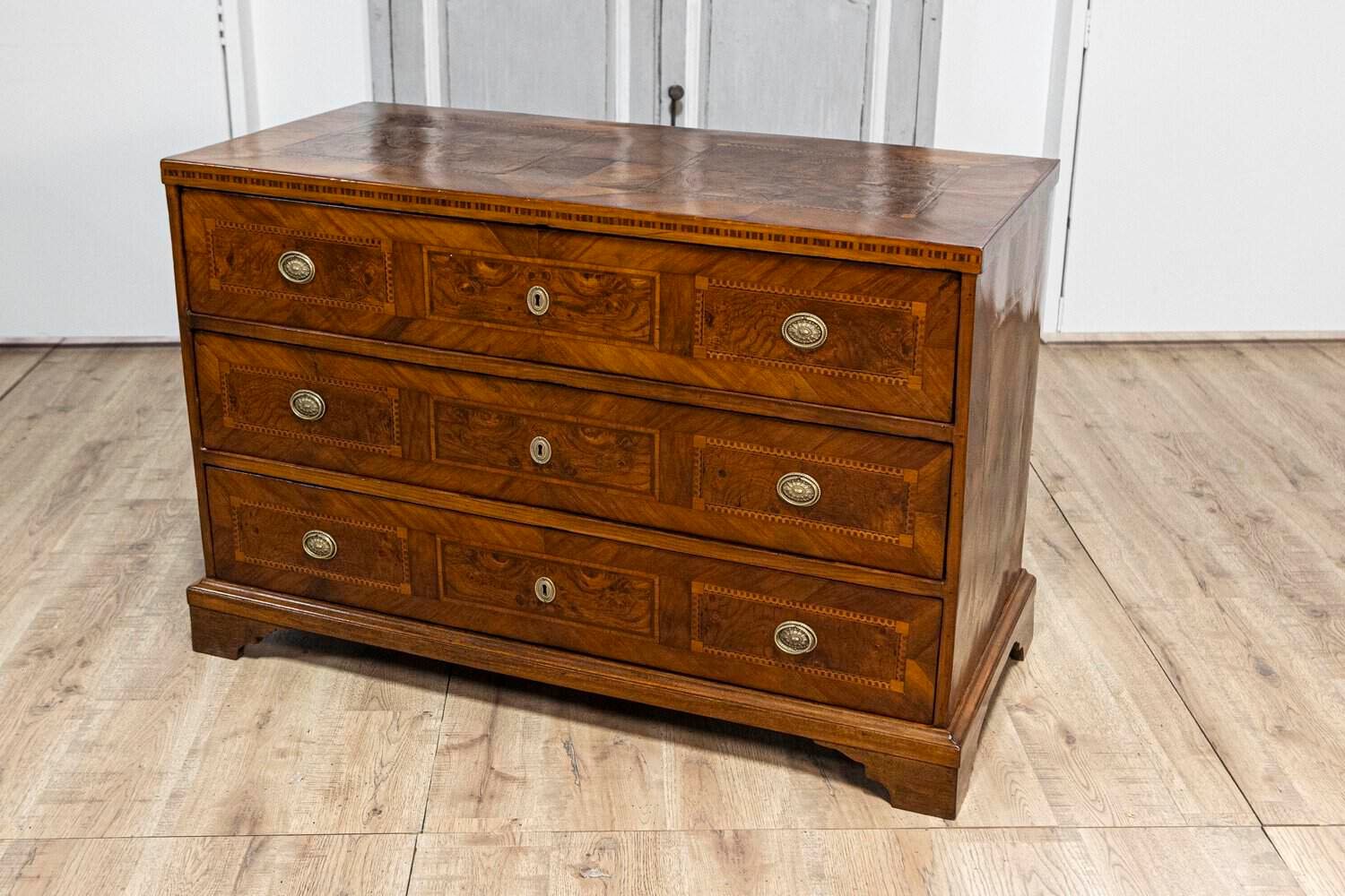 Italian 19th Century Walnut and Mahogany Three-Drawer Commode with Inlay - JAA
