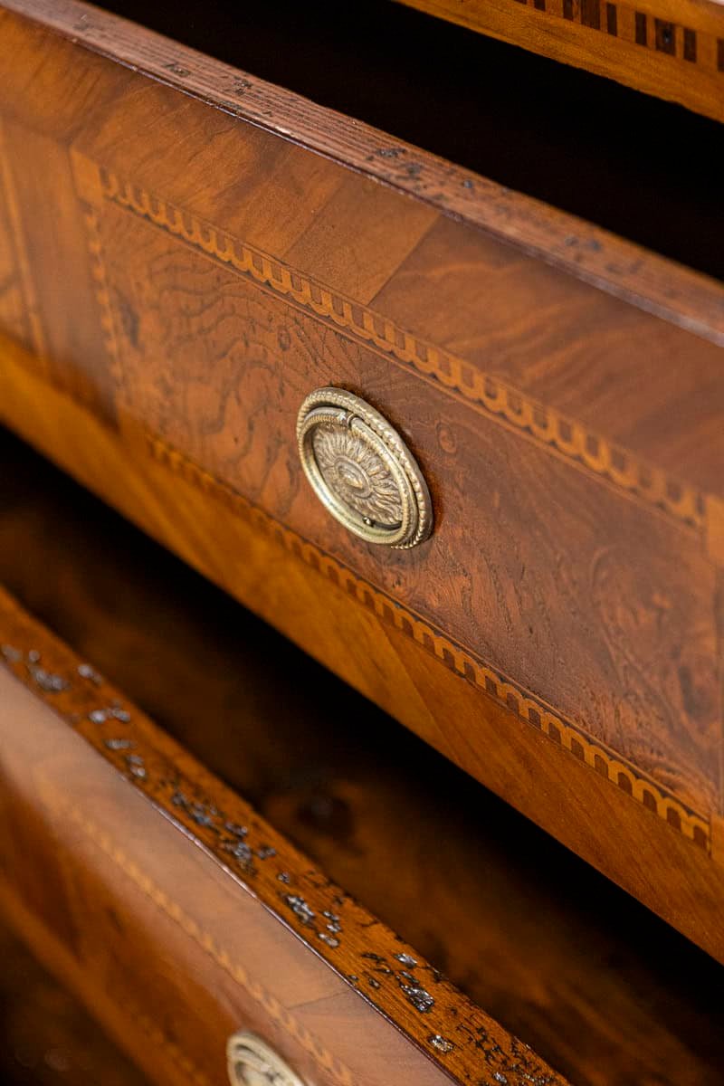 Italian 19th Century Walnut and Mahogany Three-Drawer Commode with Inlay - JAA
