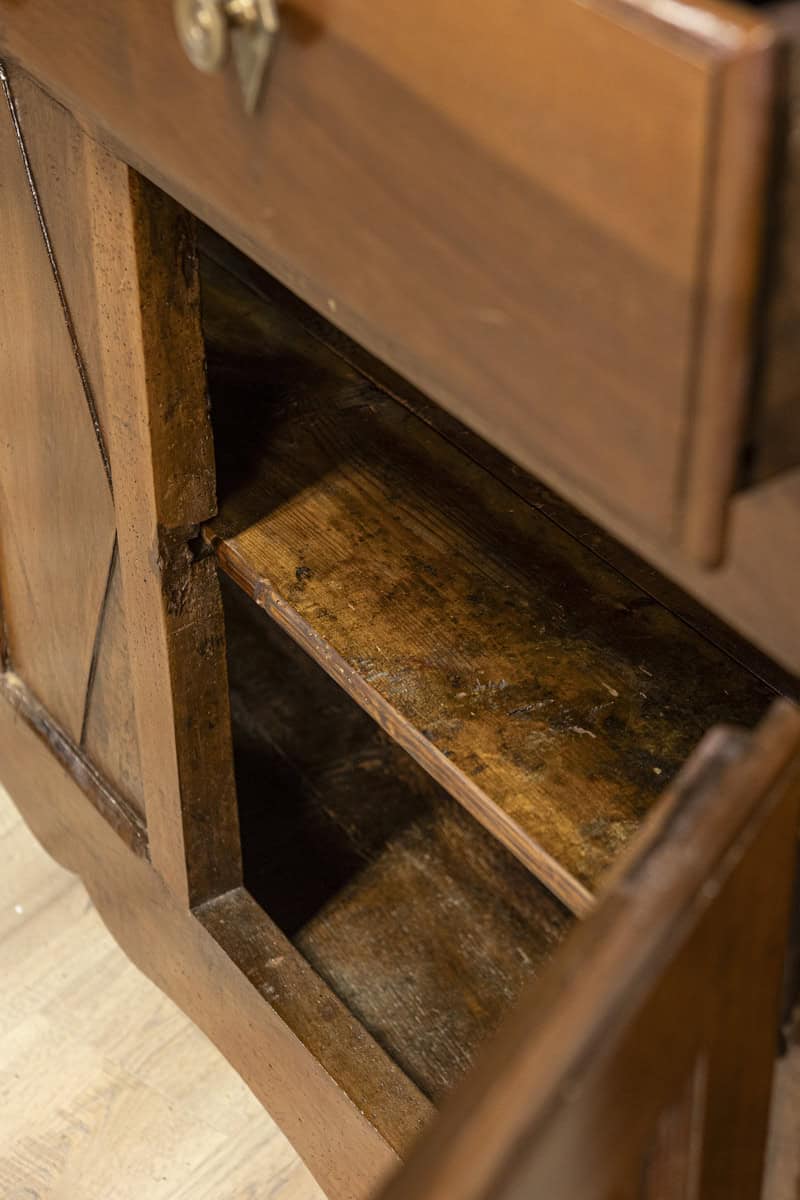 Italian Early 19th Century Walnut Three Drawers over Two Doors Buffet - JAA