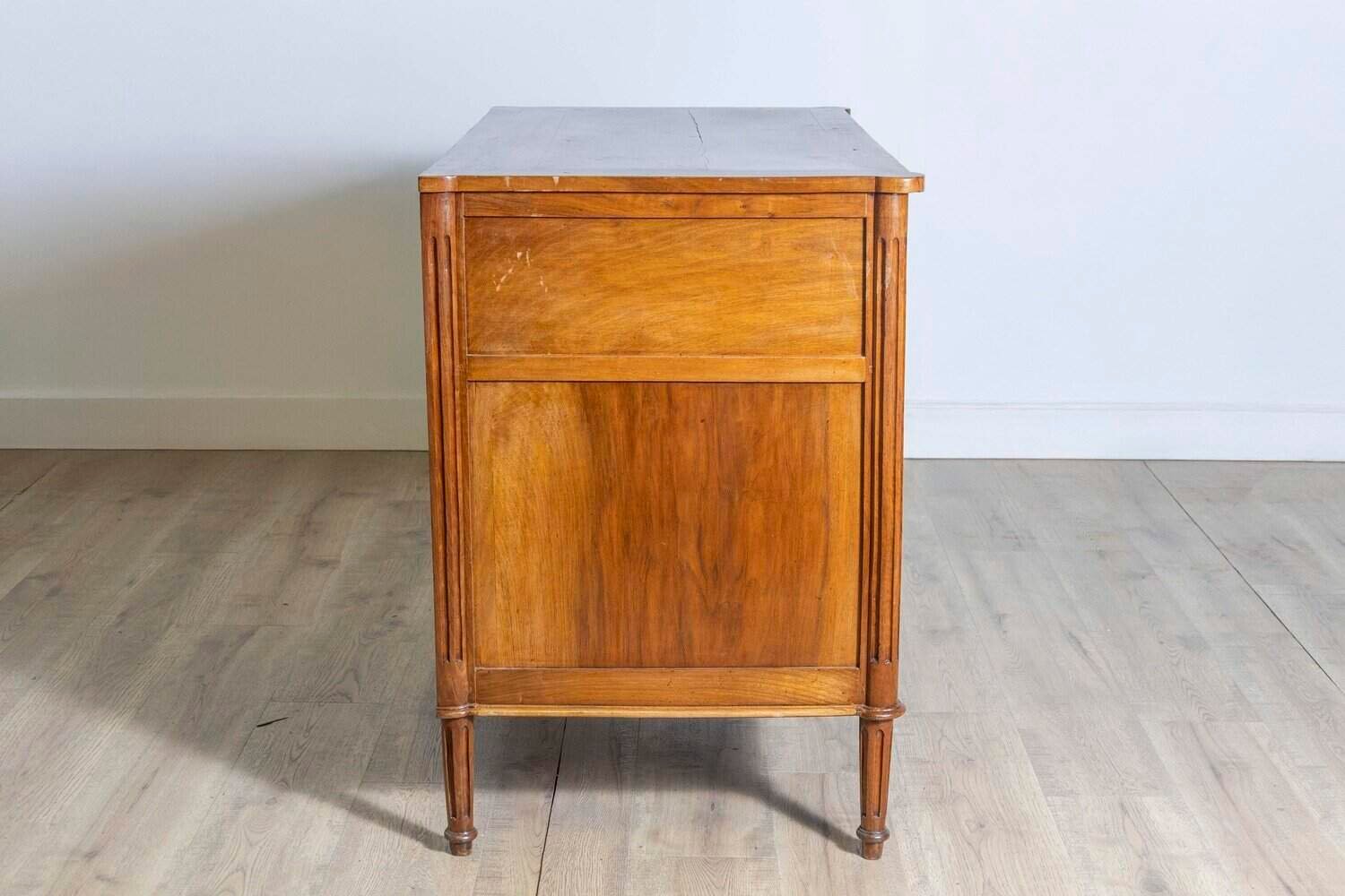 French Louis XVI Period 1790s Walnut Three Drawer Commode with Fluted Side Posts - JAA