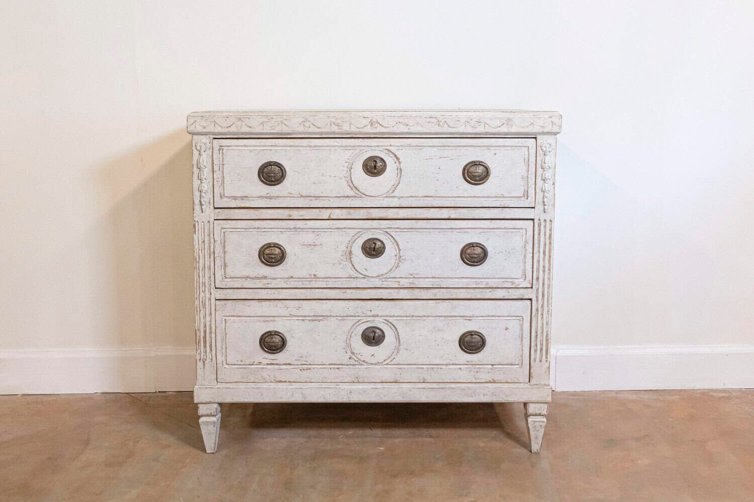 Swedish Gustavian Style 1880s Three-Drawer Painted Chest with Carved Décor - JAA
