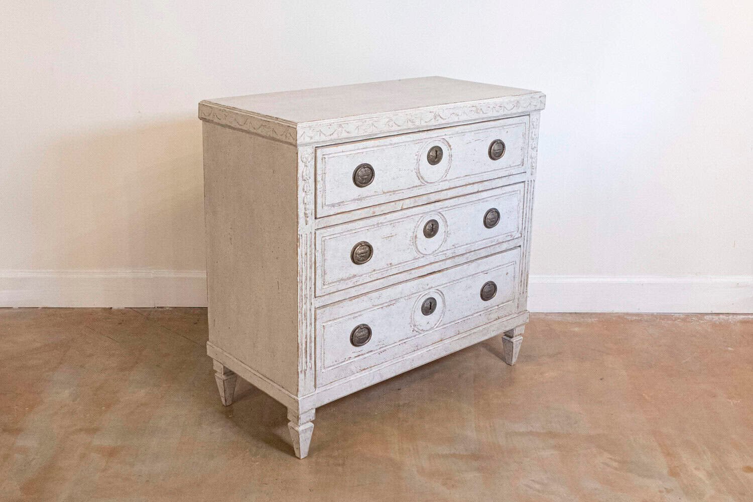 Swedish Gustavian Style 1880s Three-Drawer Painted Chest with Carved Décor - JAA