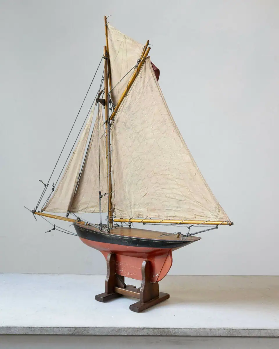 Early 20th Century Gamage’s Gaff Rigged Cutter Pond Yacht - JAA