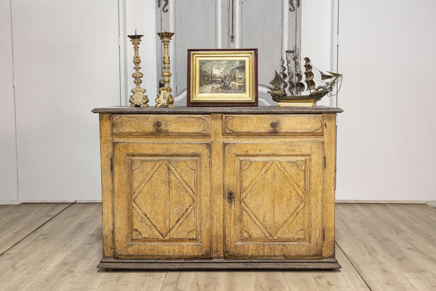17th Century Italian Distressed Paint Wooden Buffet with Carved Diamond Motifs - JAA