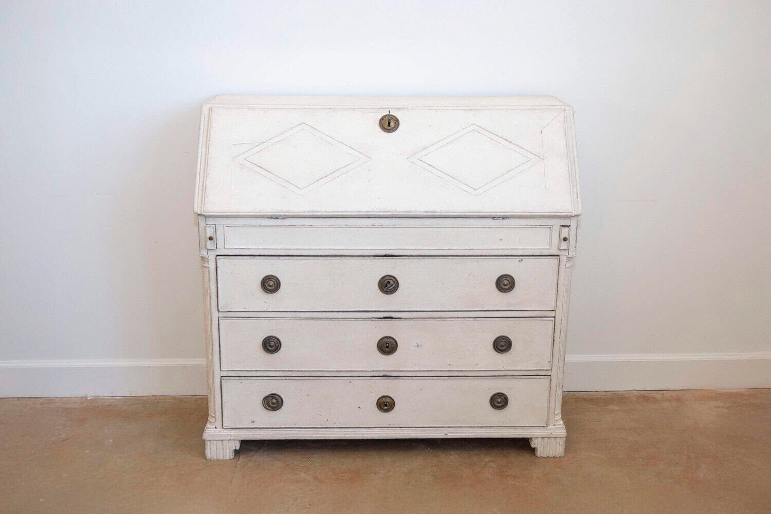 Swedish Gustavian 1790s Painted Slant-Front Desk with Carved Diamond Motifs - JAA