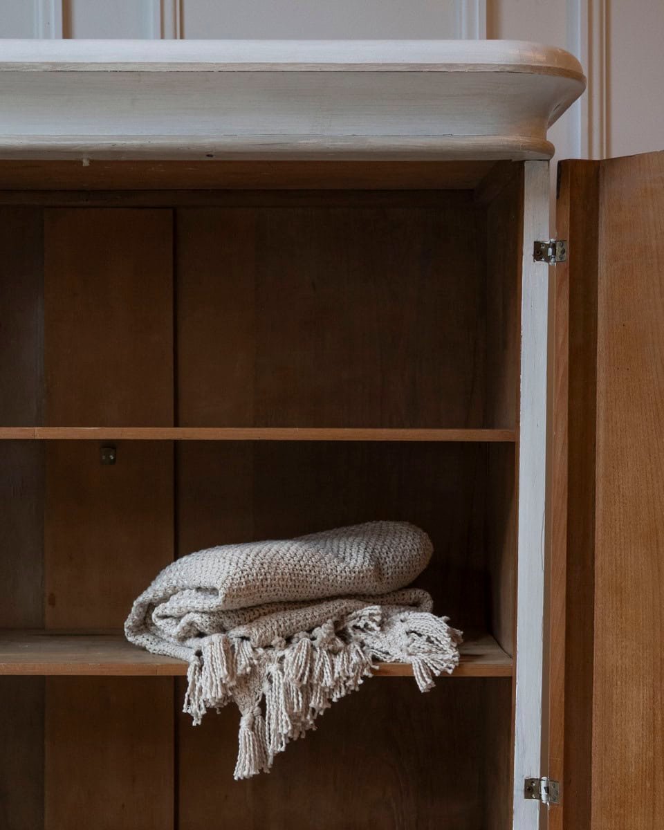 Lacquered Wardrobe With 2 Doors - JAA