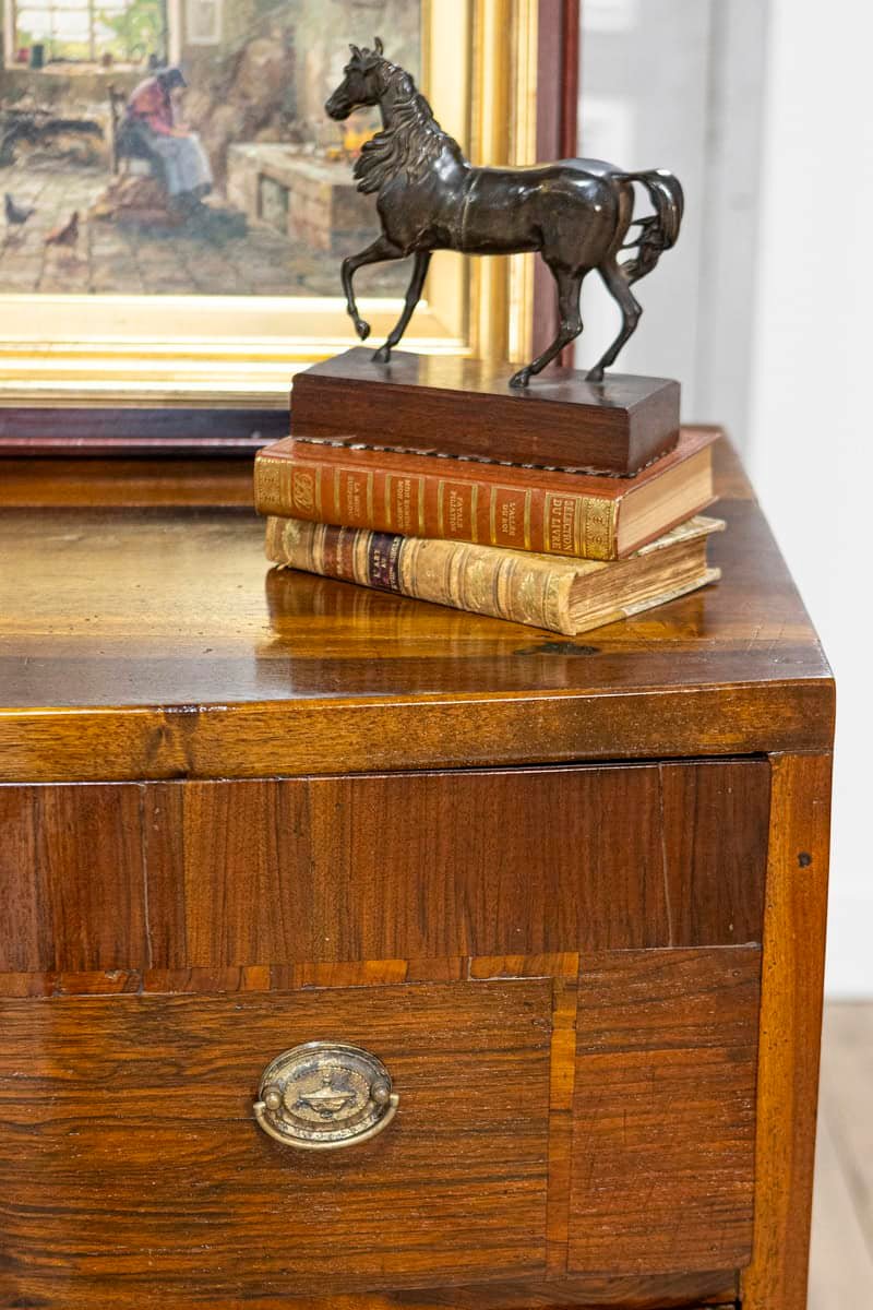 18th Century Italian Louis XVI Chest of Drawers In solid walnut and marquetry from Veneto - JAA