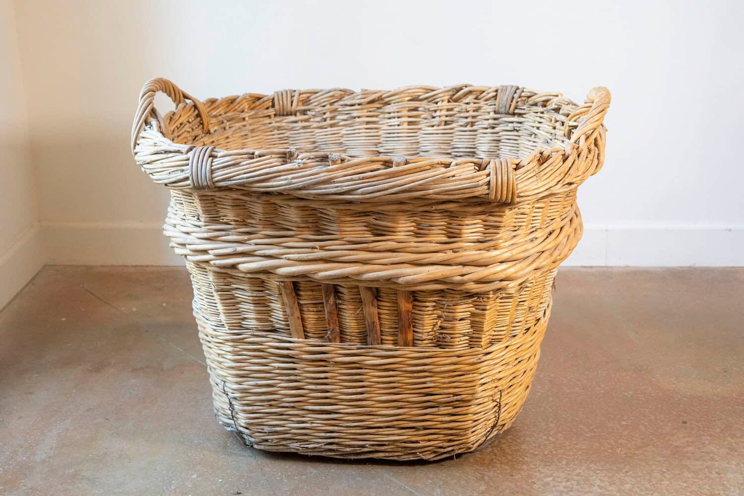 Early 20th Century French Wicker Grape Harvesting Basket - JAA