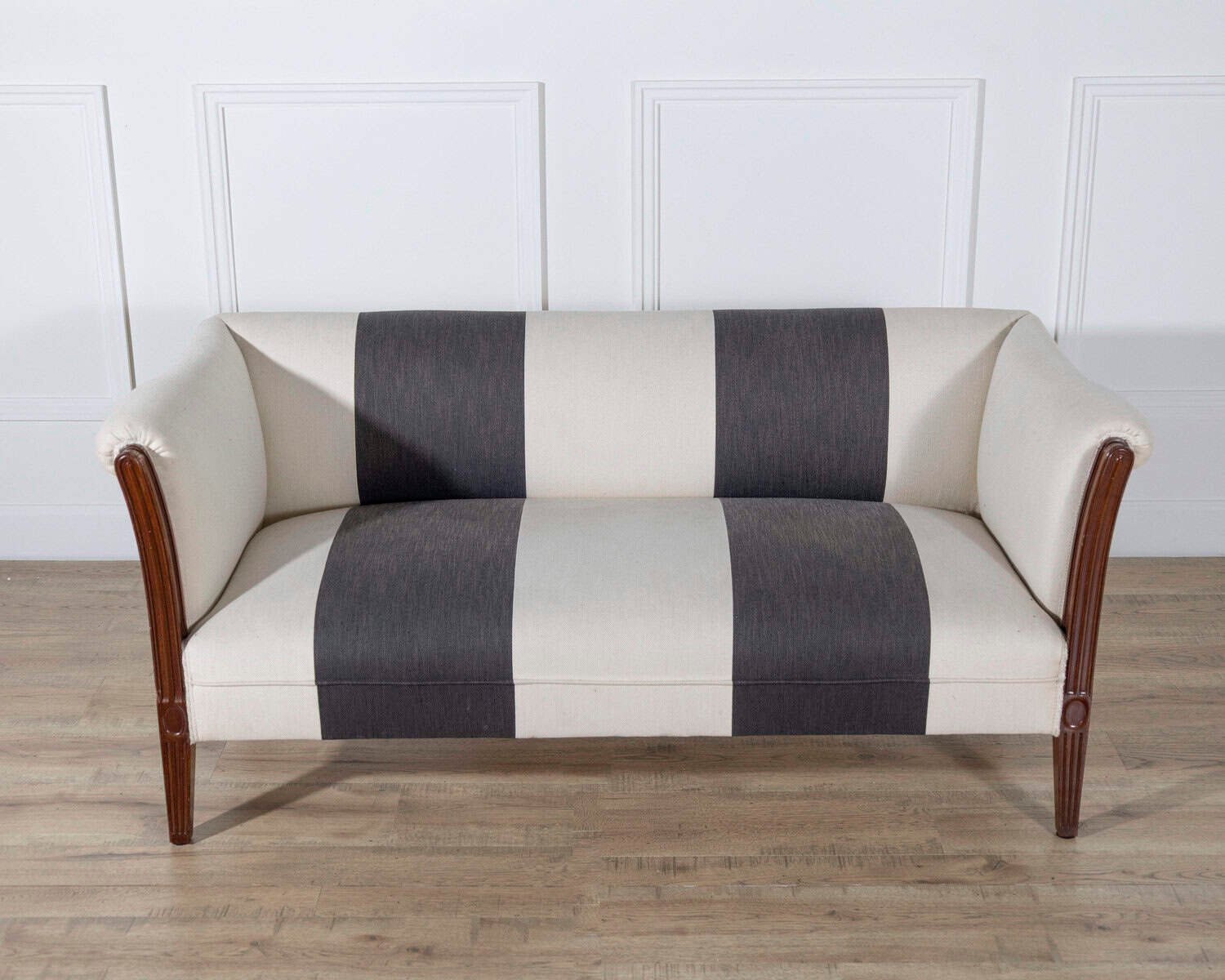 Italian Early 19th-Century Mahogany Sofa with Bronze Mounts - JAA