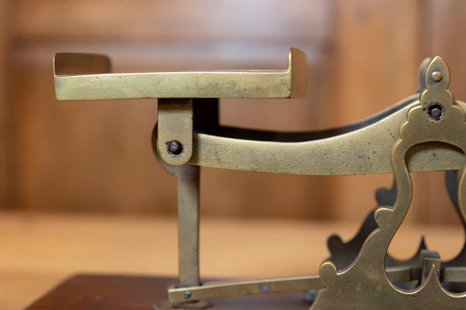 Early 20th Century English Postal Scale - JAA