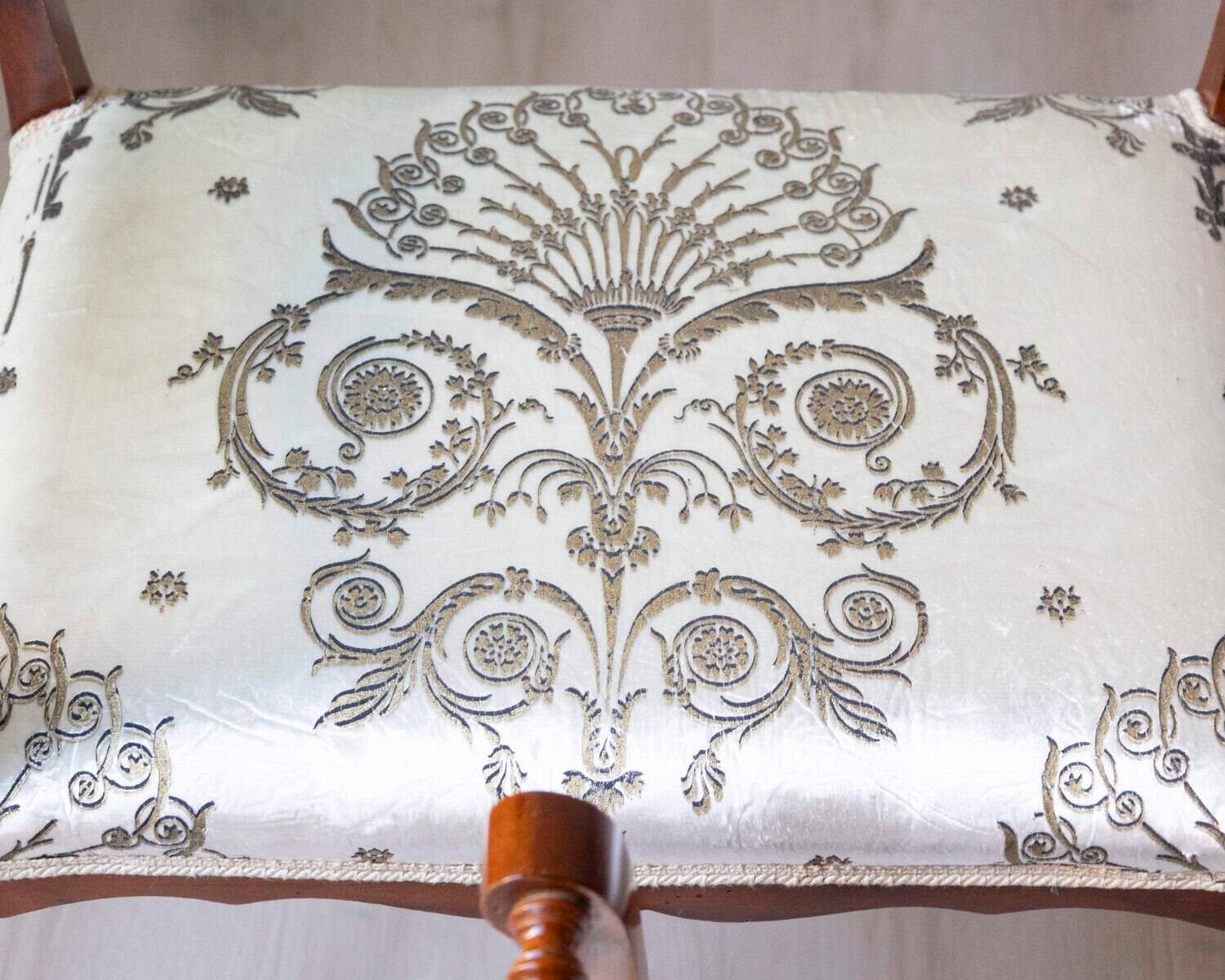 Pair of Italian Cherry Vanity Stools, Napoleon III Period, Mid-19th Century - JAA