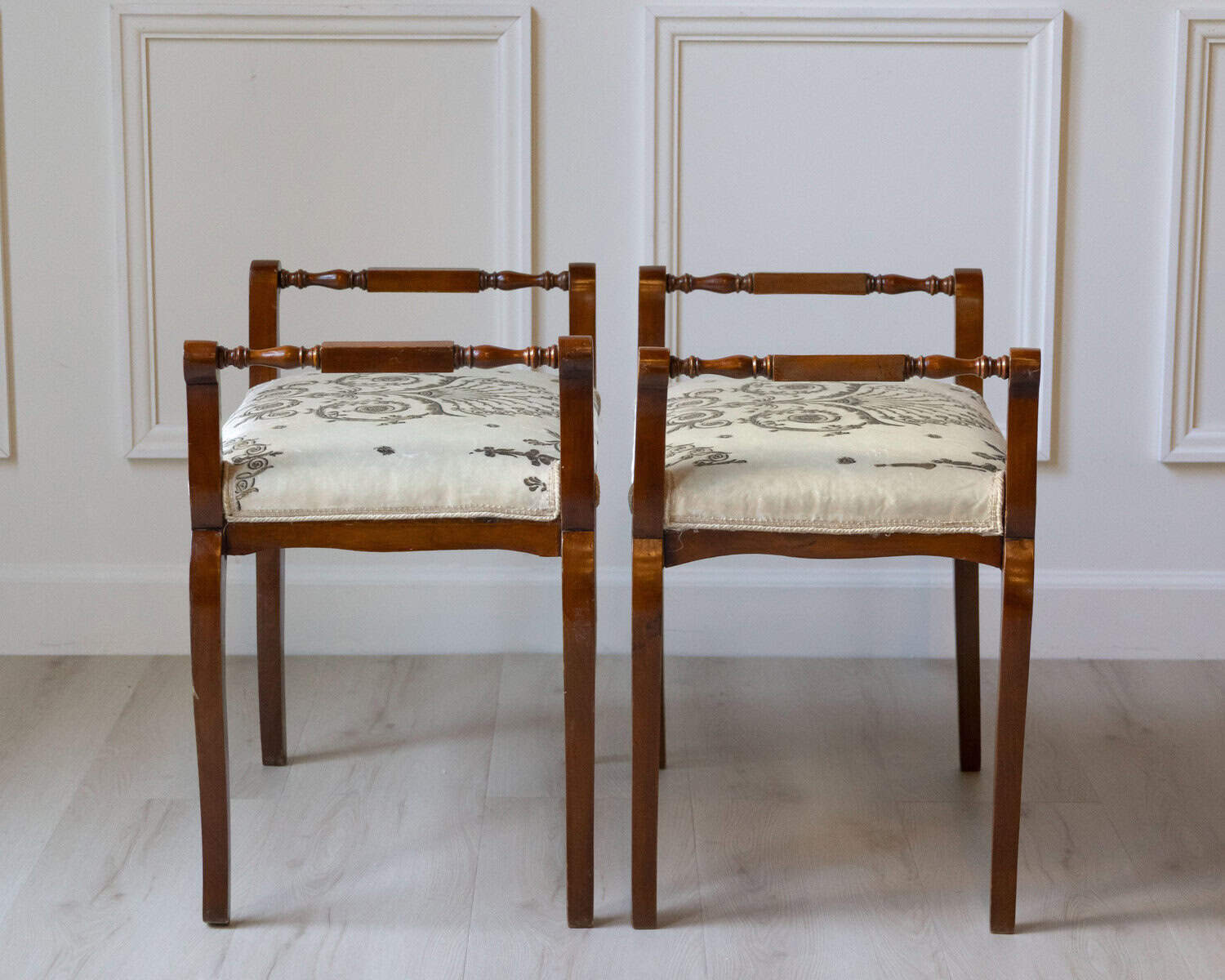 Pair of Italian Cherry Vanity Stools, Napoleon III Period, Mid-19th Century - JAA