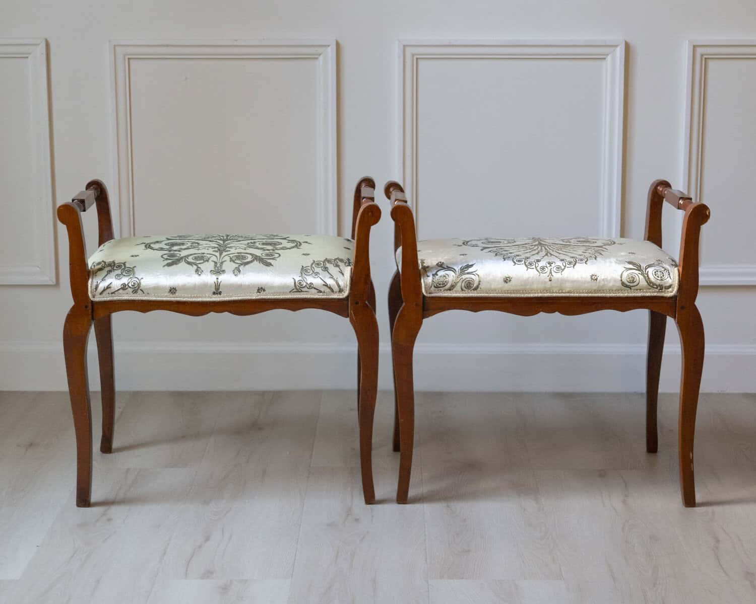 Pair of Italian Cherry Vanity Stools, Napoleon III Period, Mid-19th Century - JAA