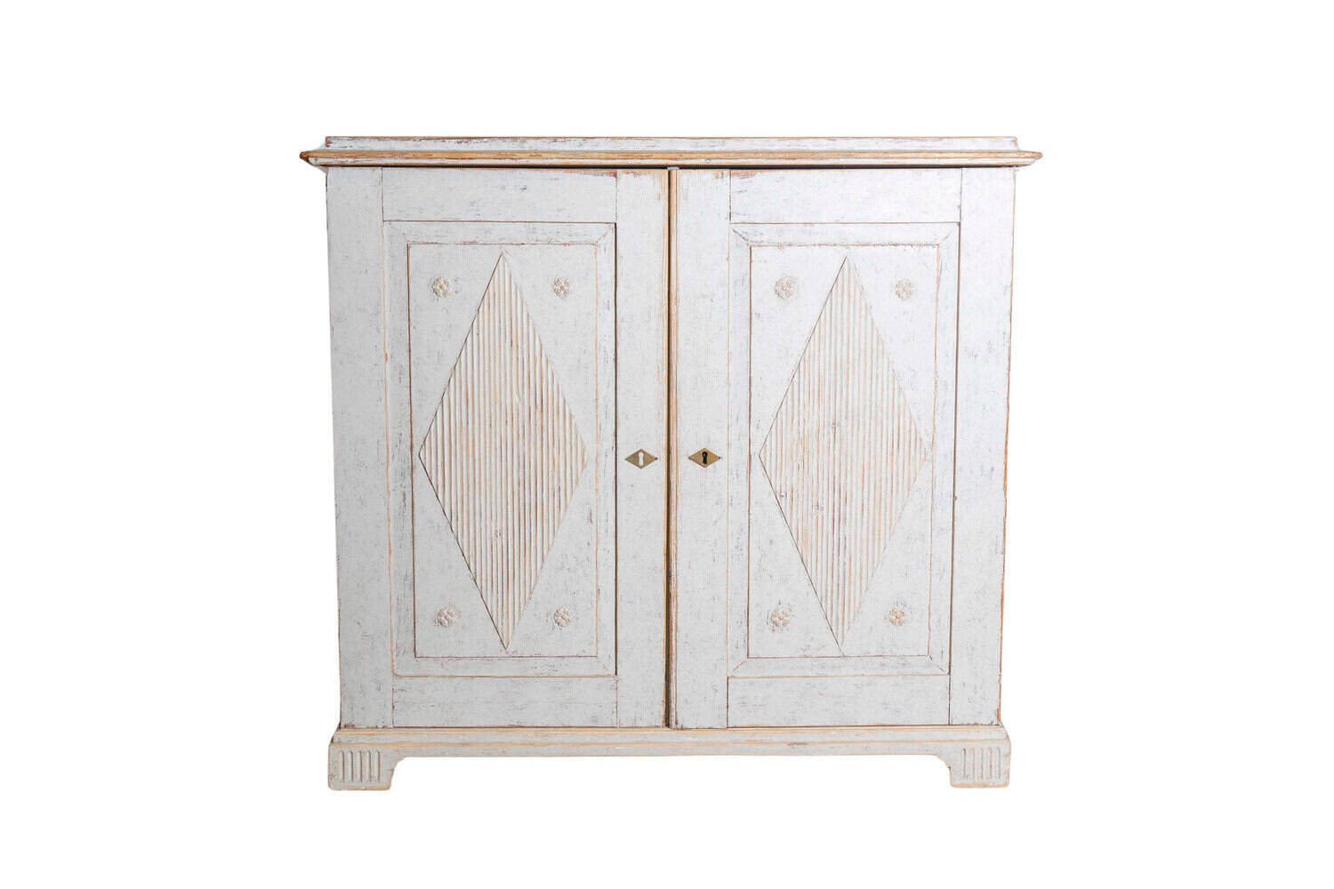 1820s Late Gustavian Period Swedish Buffet with Carved Reeded Diamond Motifs