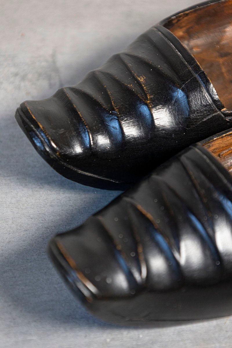 Petite Pair of Dutch 19th Century Ladies' Carved Wooden Clogs with Black Paint - JAA