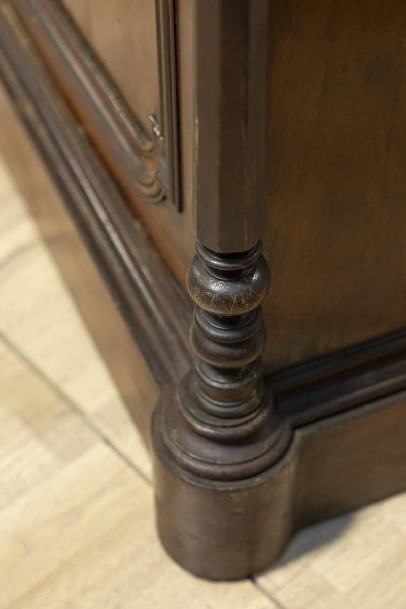 French Louis-Philippe 19th Century Two Part Bookcase with Blown Glass Doors - JAA