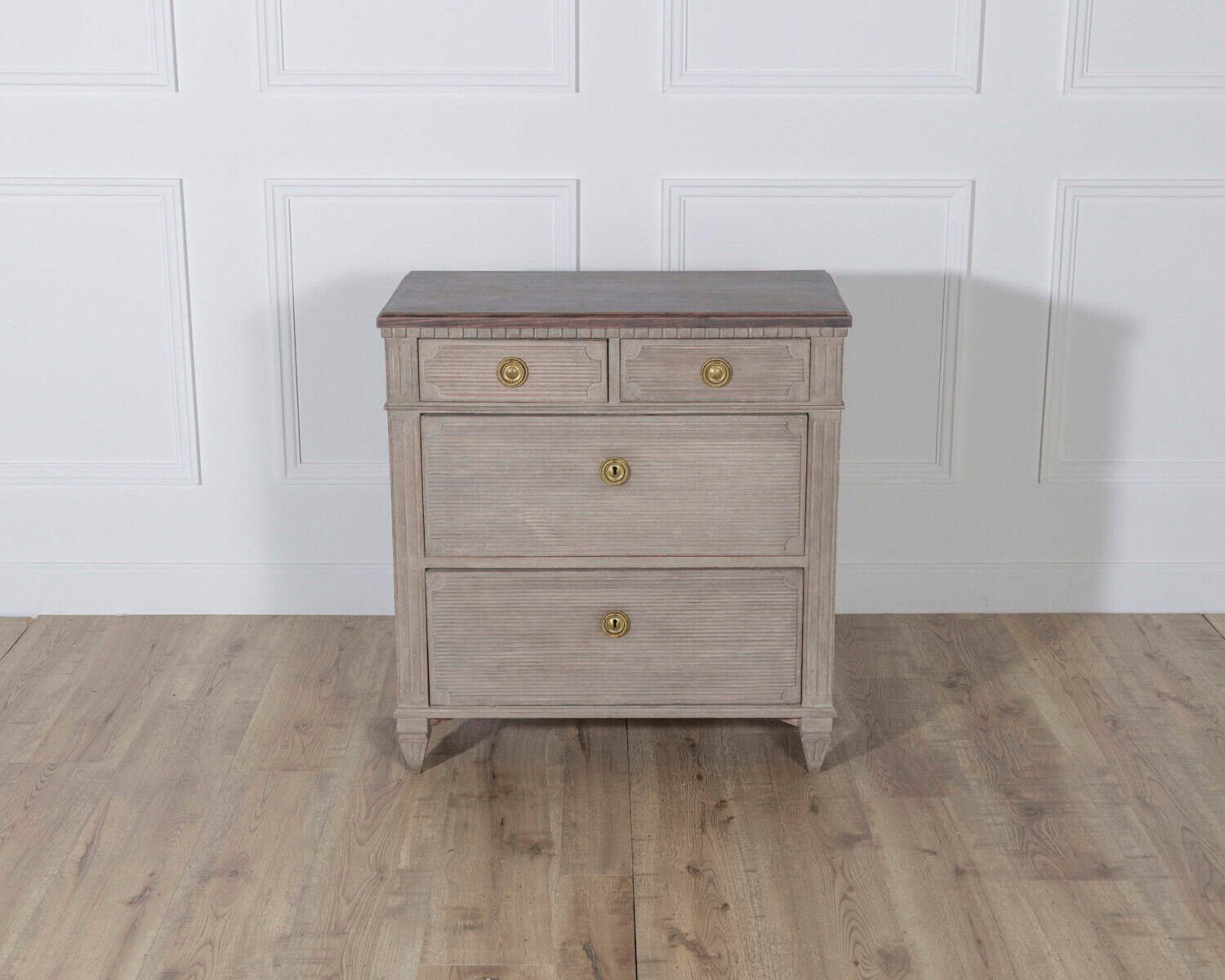 Swedish Gustavian Painted Chest of Drawers, circa 19th Century - JAA