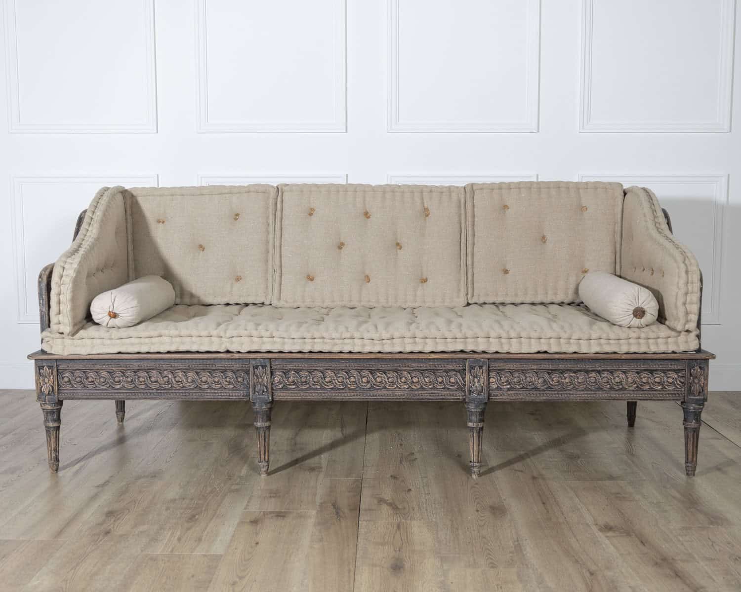 Gustavian Style Painted Trågsofa with Carved Base, circa 1920 - JAA