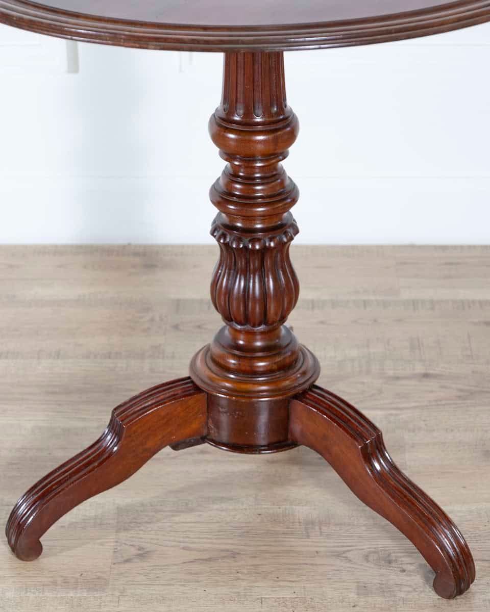 19th Century Round Mahogany Tilt-Top Pedestal Table - JAA