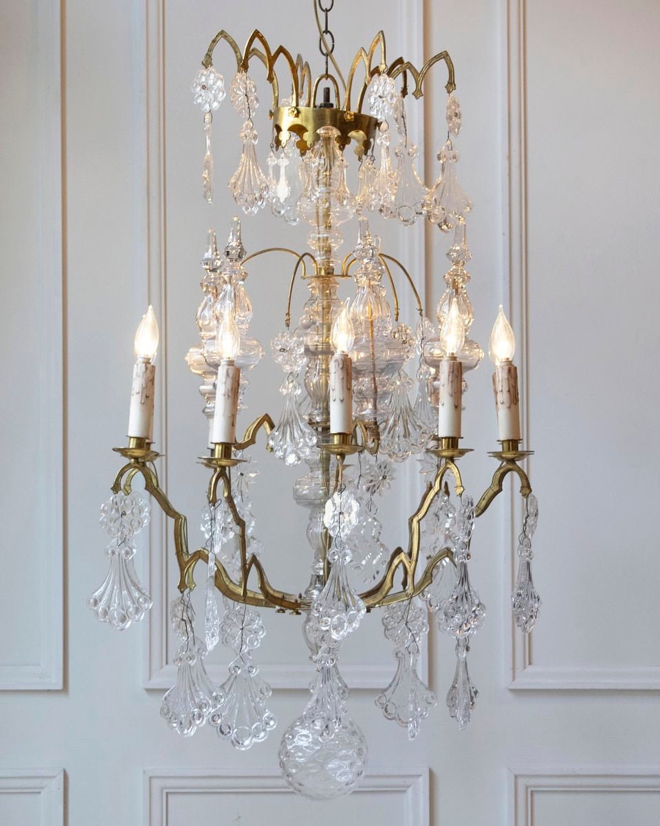 40% OFF. French 1900s Belle Époque Brass and Crystal 10-Light Chandelier with Pendeloques - JAA