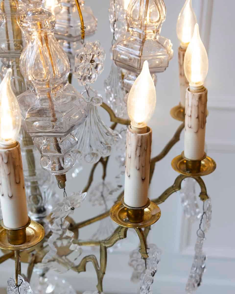 40% OFF. French 1900s Belle Époque Brass and Crystal 10-Light Chandelier with Pendeloques - JAA