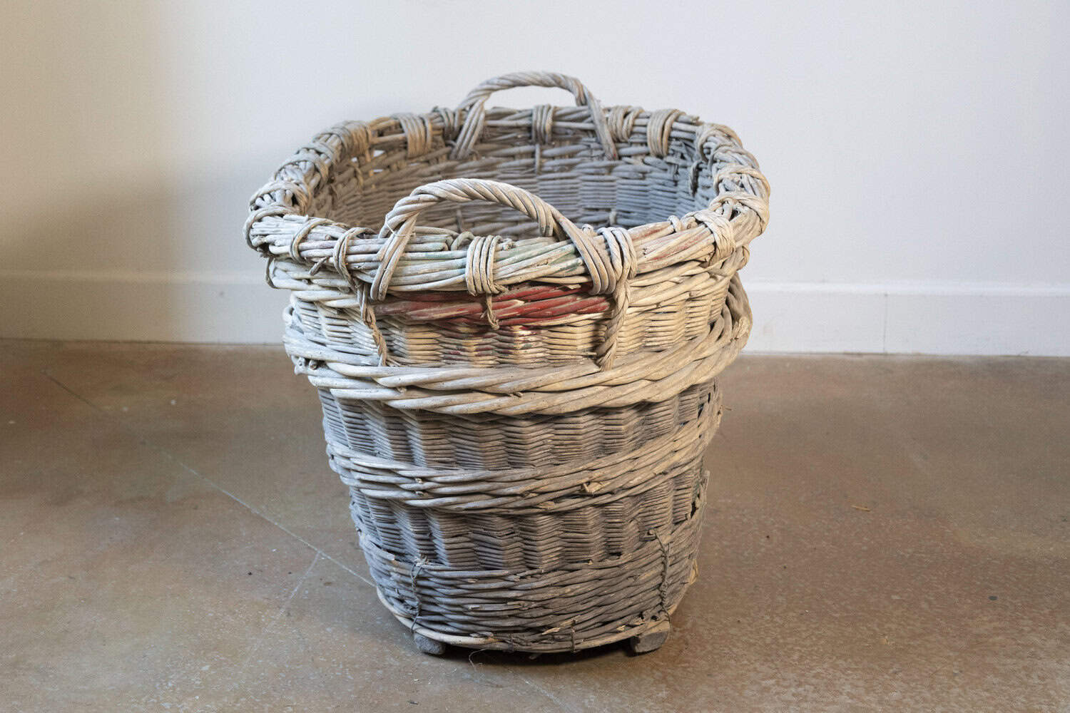 Early 20th Century French Wicker Grape Harvesting Basket - JAA