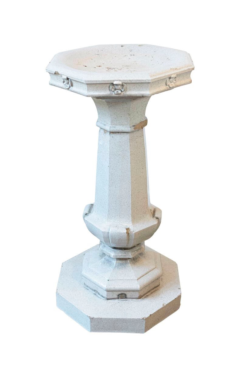 English Turn of the Century Glazed Pottery Bird Bath with Carved Flowers, 1900s