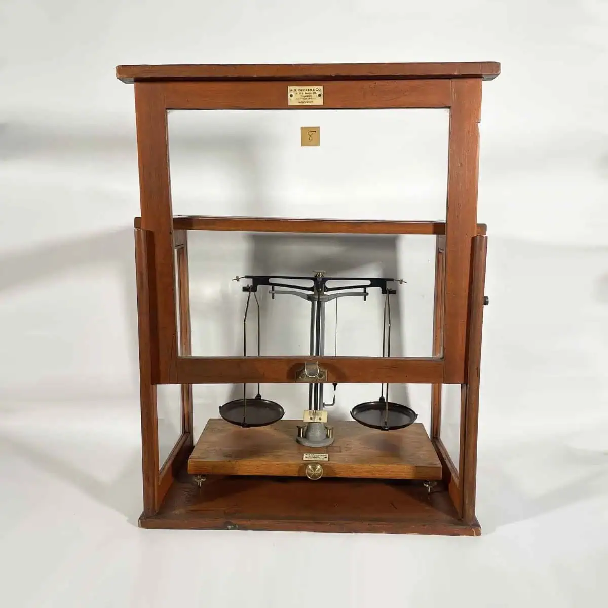 F E Becker & Co English Pharmaceutical Cased Scale - JAA