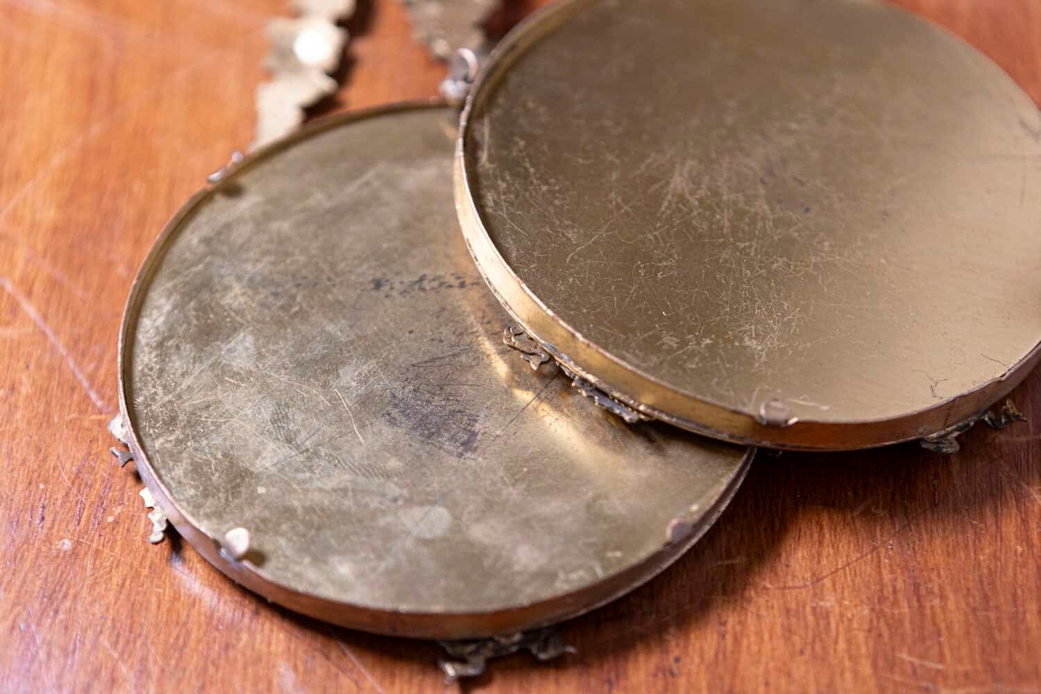 Pair of 19th Century Hanging Picture Frames - JAA