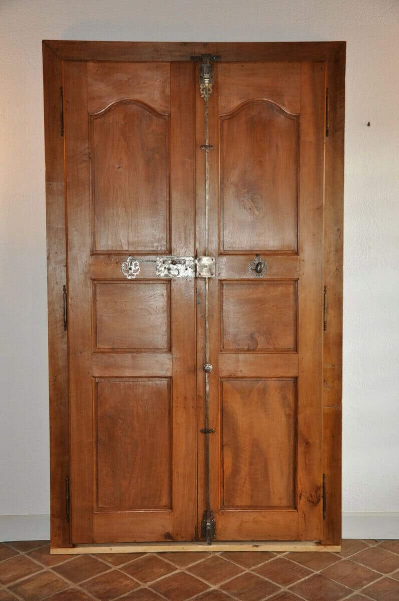 Double-sided Double-leaf Communicating Door In Walnut - JAA