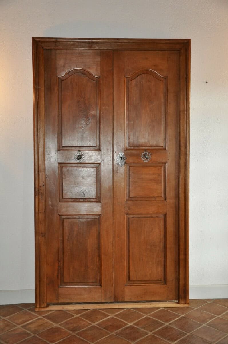 Double-sided Double-leaf Communicating Door In Walnut - JAA