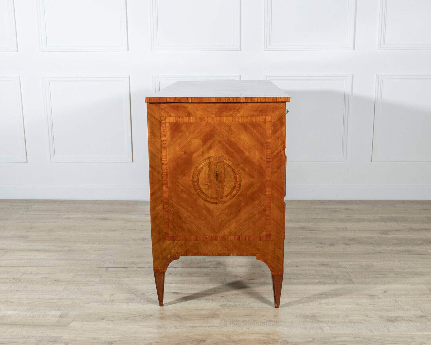 Italian Louis XVI Lombard Chest of Drawers in Cherry and Marquetry, Late 18th Century - JAA