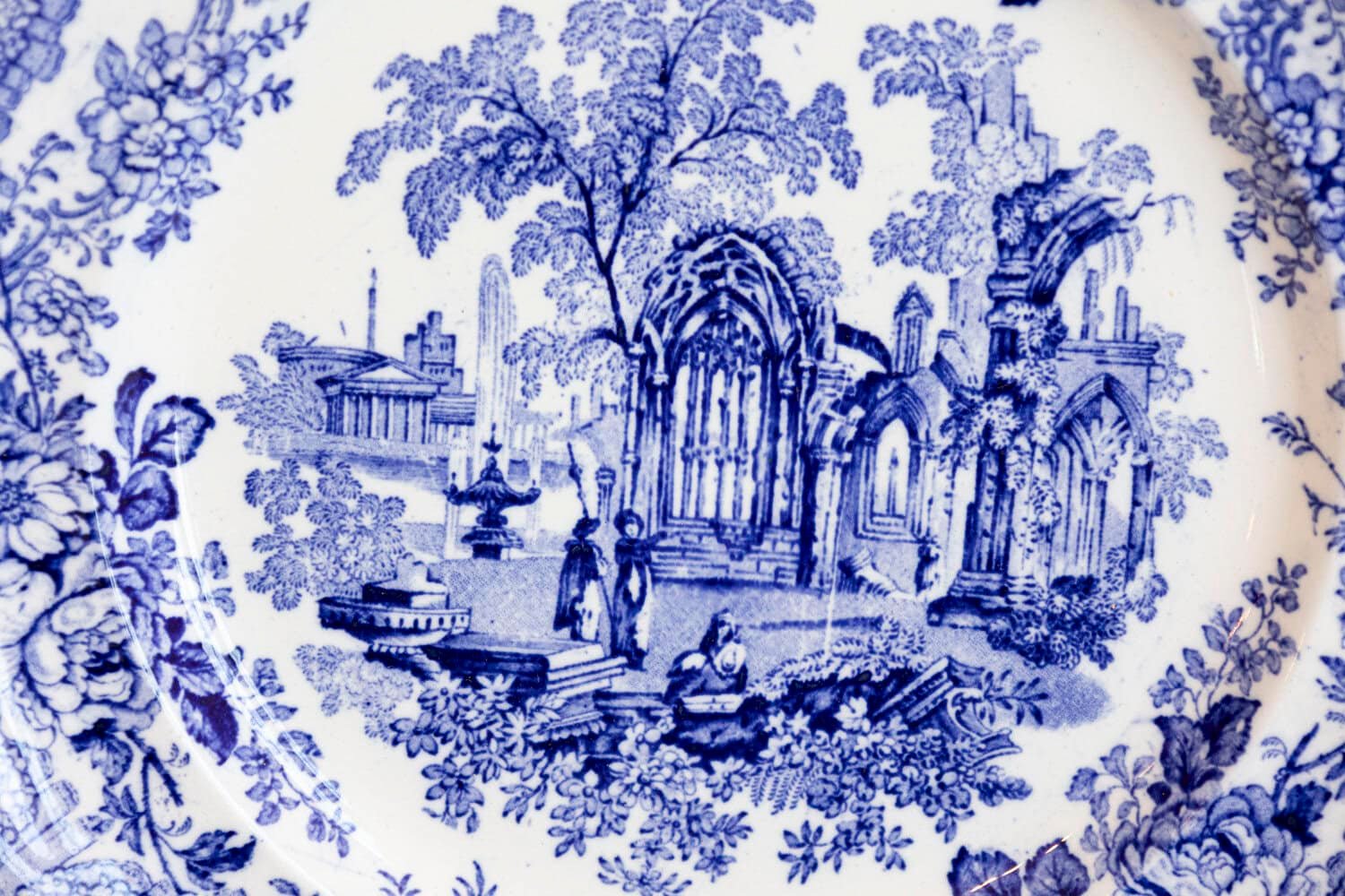 English Blue and White Transfer Plates with Gothic Ruins Motifs, 19th Century - JAA