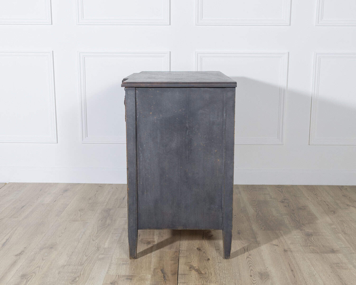 Gustavian Style Chest of Drawers in Black with Brass Hardware and Carved Details - JAA