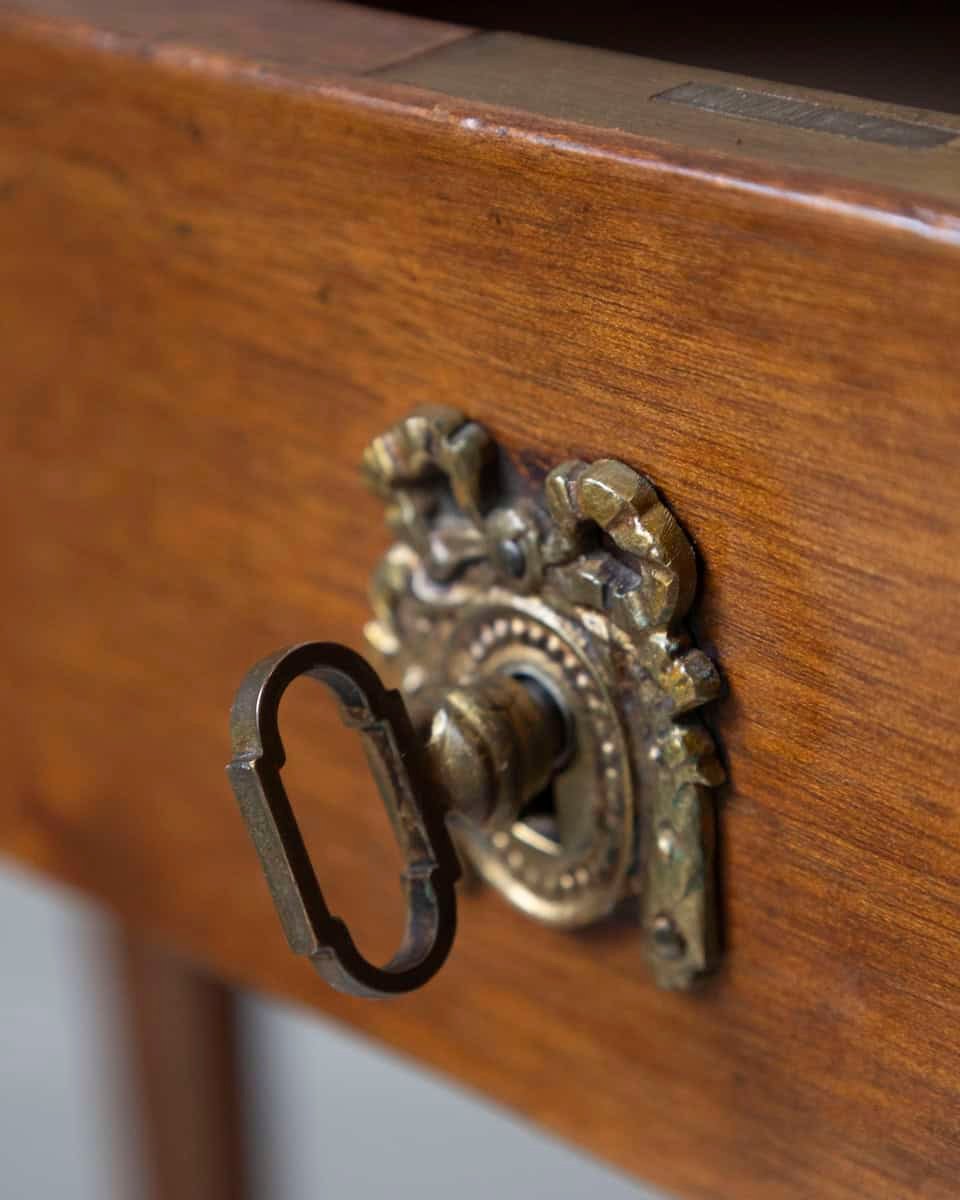 Louis XVI Style Writing Table By Mailfert - JAA