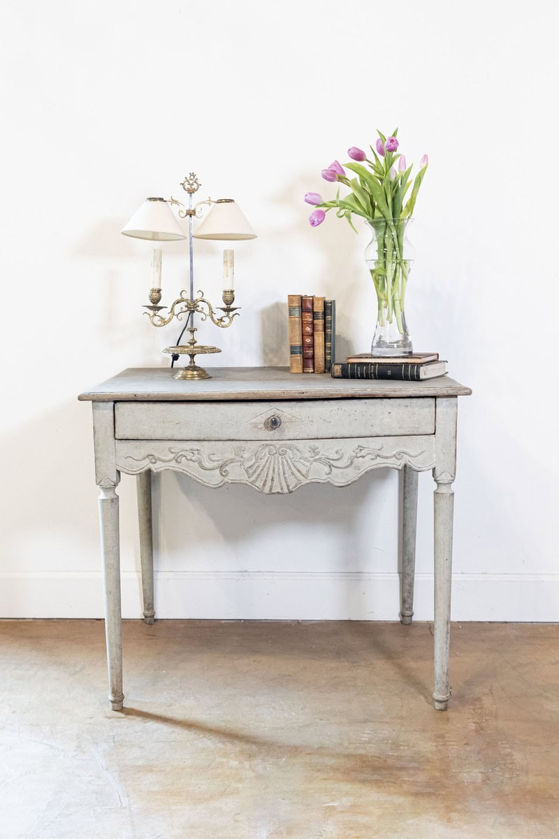 Swedish 1810s Period Gustavian Painted Side Table with Drawer and Carved Apron - JAA