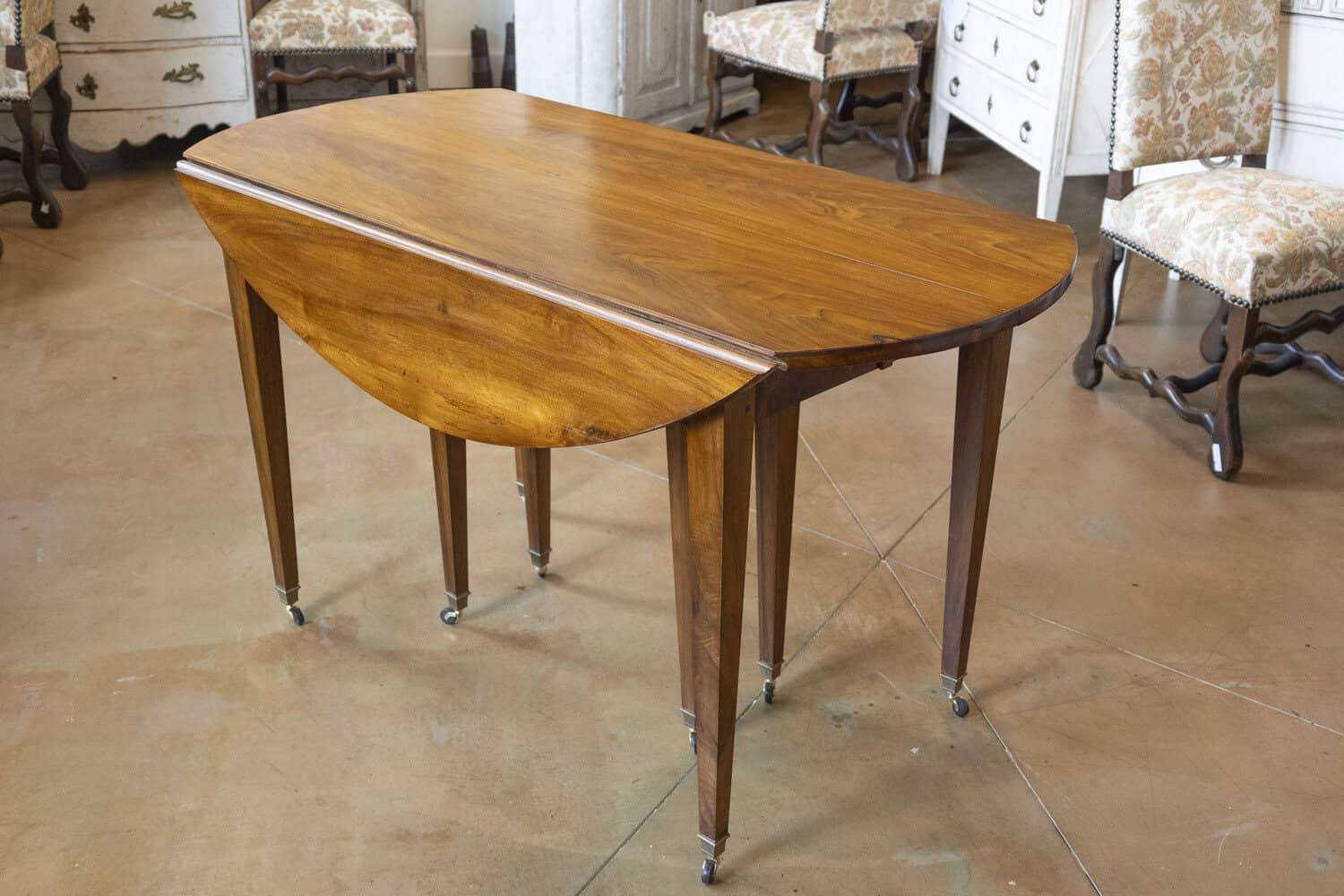 20th Century French Dining Table - JAA
