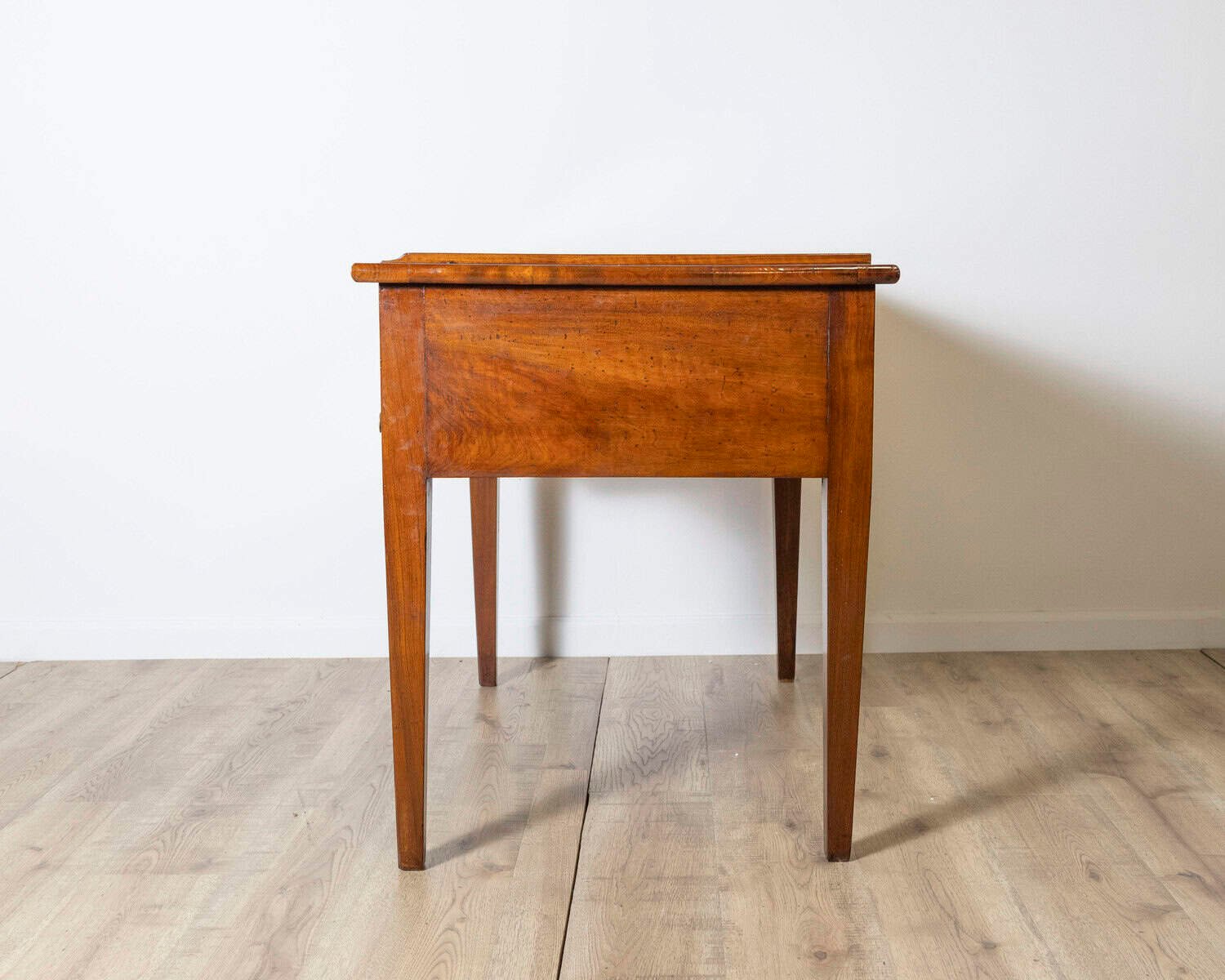 Antique Directoire Table Writing Desk In Walnut - Italy 19th - JAA