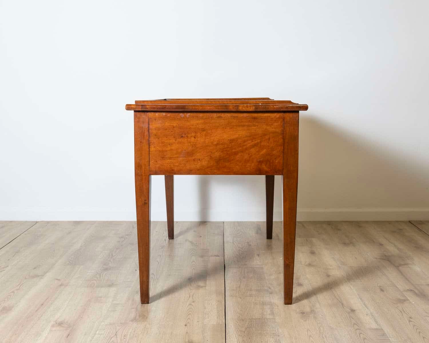 Antique Directoire Table Writing Desk In Walnut - Italy 19th - JAA