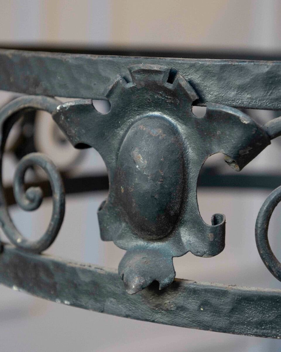 20th-Century French Wrought Iron Chandelier with Foliate Crown - JAA