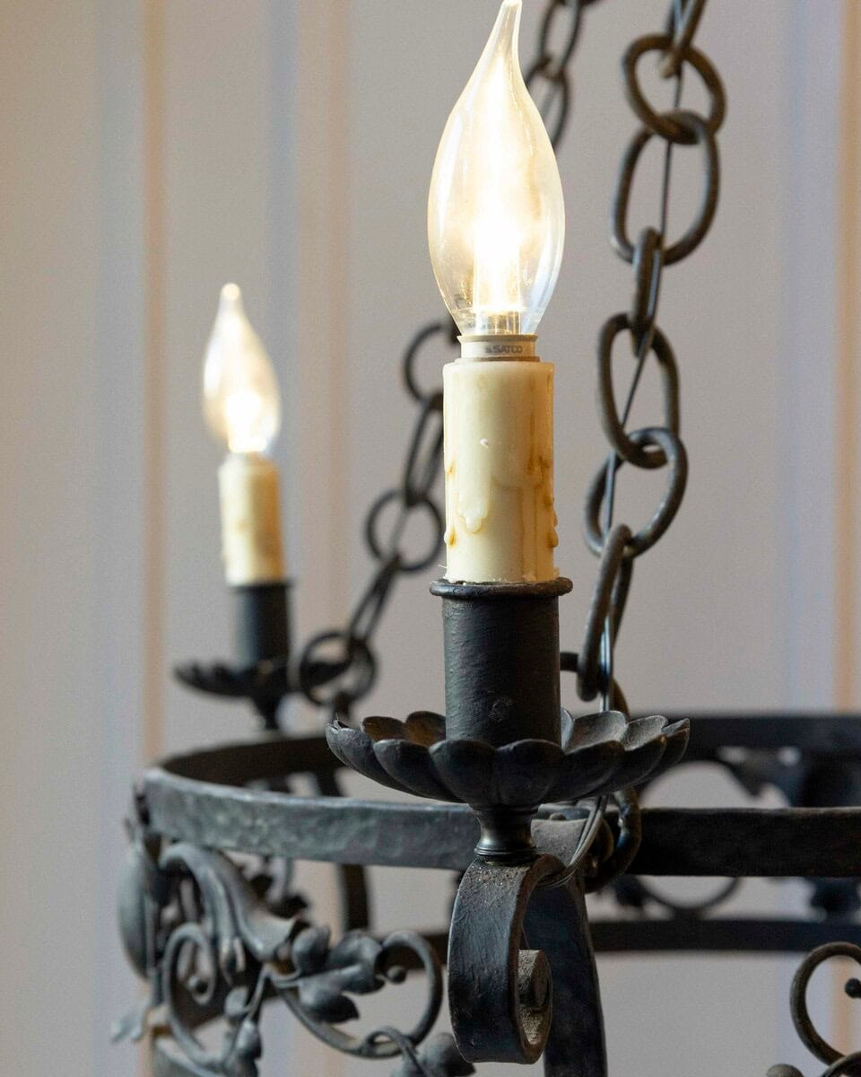20th-Century French Wrought Iron Chandelier with Foliate Crown - JAA