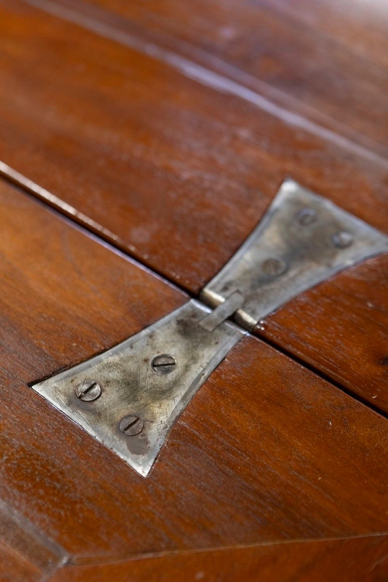 Italian Early 19th Century Walnut Folding Table with Tapered Legs - JAA