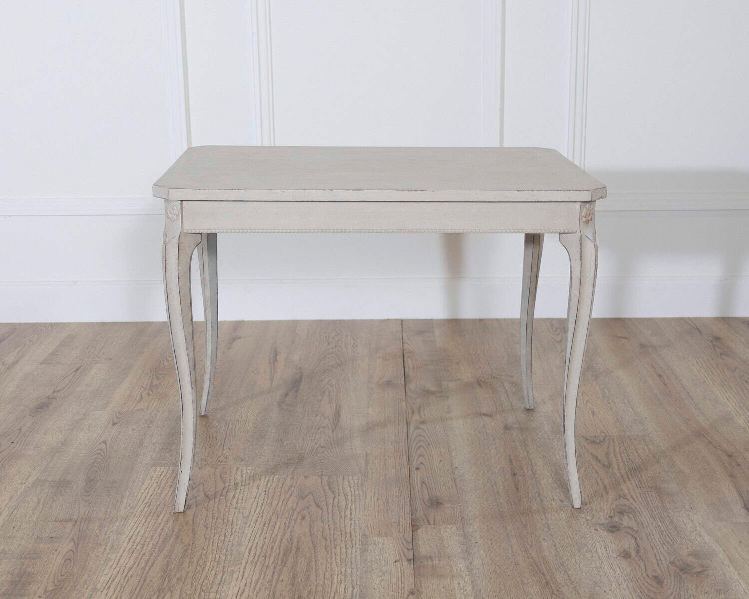Early 20th Century Swedish Coffee Table with Graceful Cabriole Legs - JAA