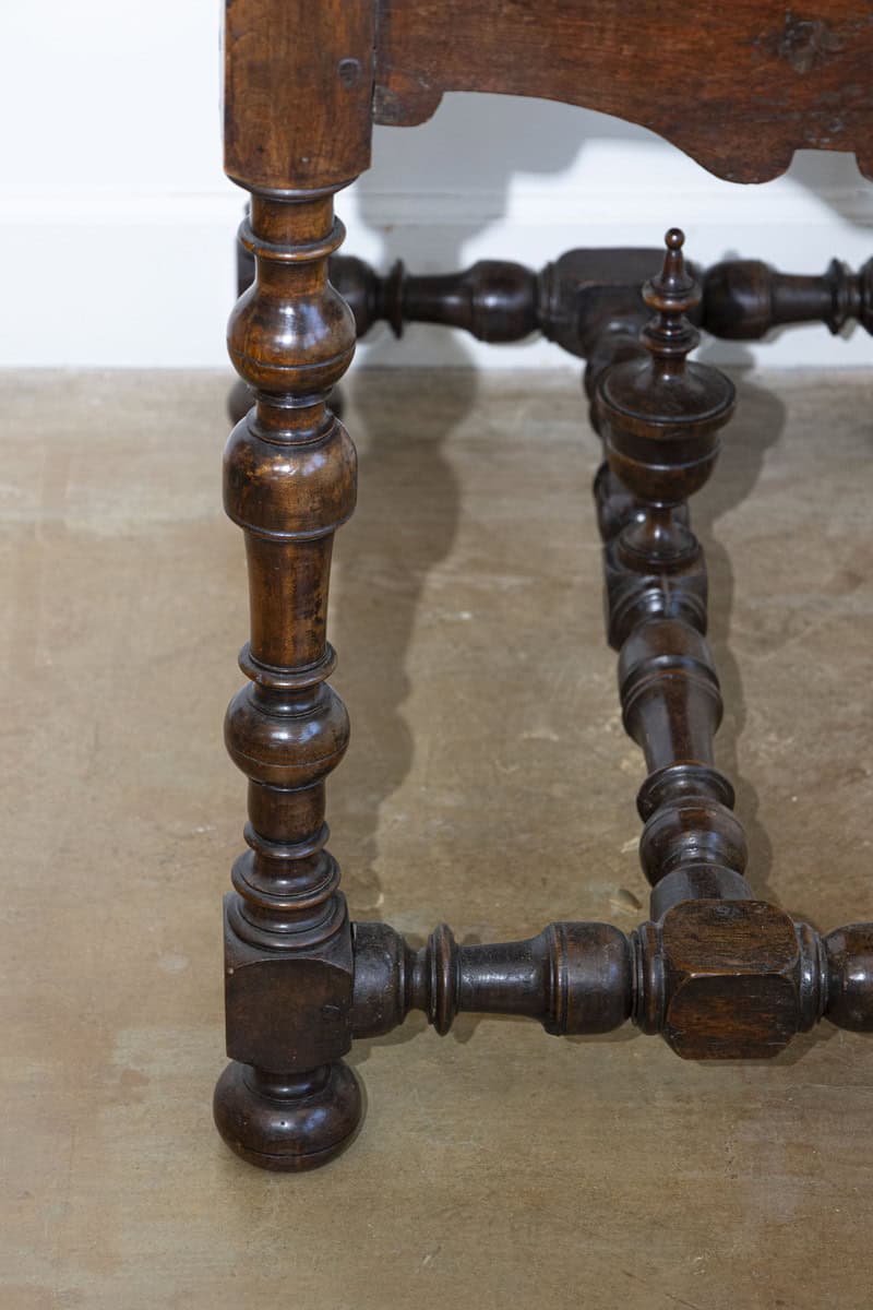 French Louis XIII Period Walnut Side Table with Baluster Legs and Carved Finial - JAA